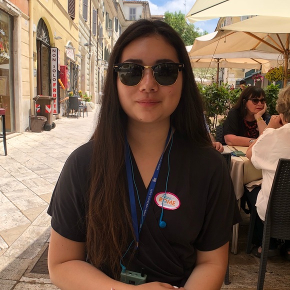 Meet your Posher, Savannah - Picture 1 of 1